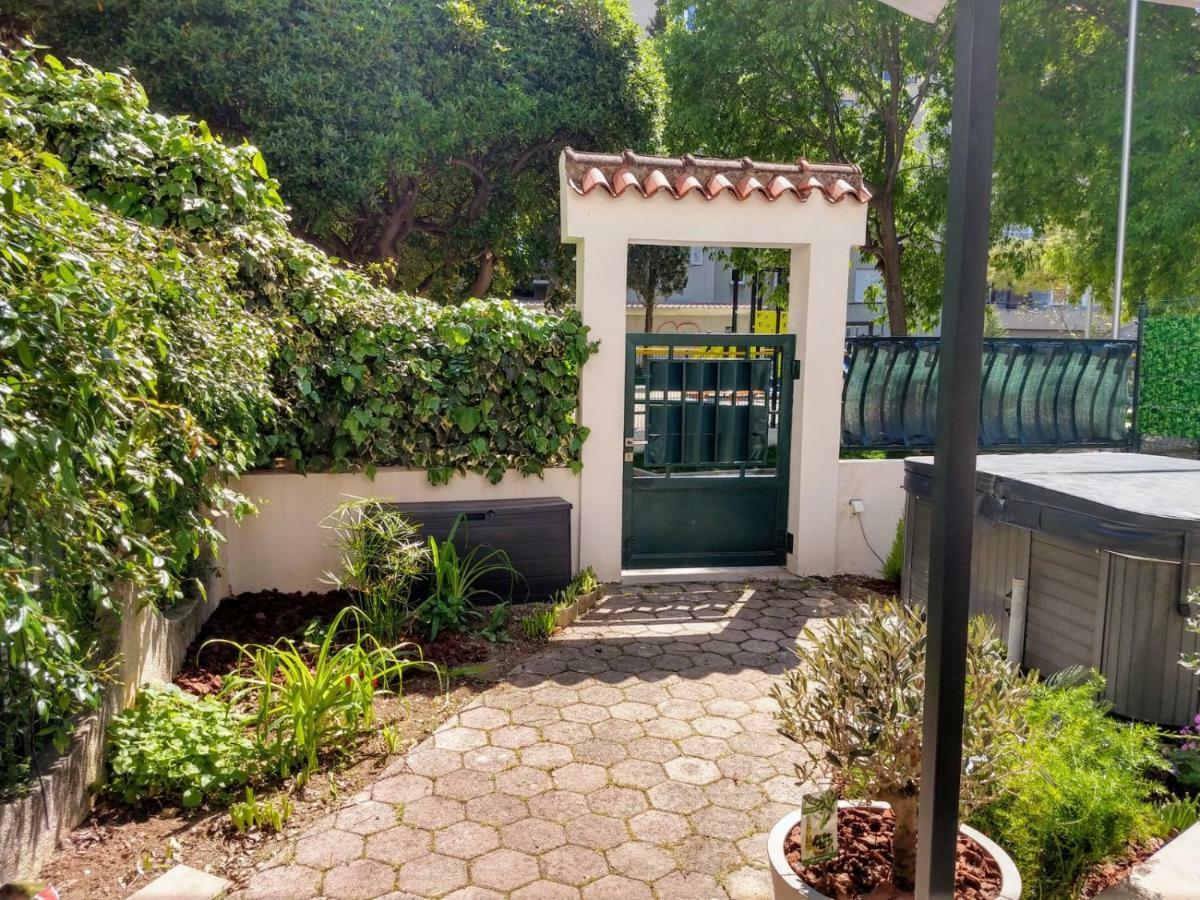 Apartment Lemon Tree Split Exterior photo